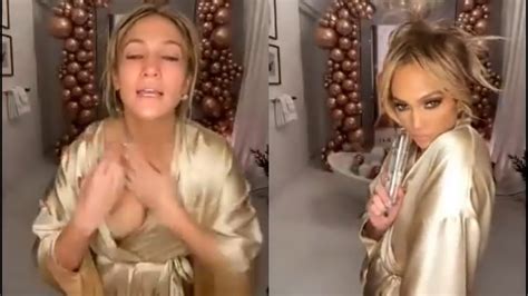 Jennifer Lopez S Wardrobe Malfunction As Robe Opens During Her Live