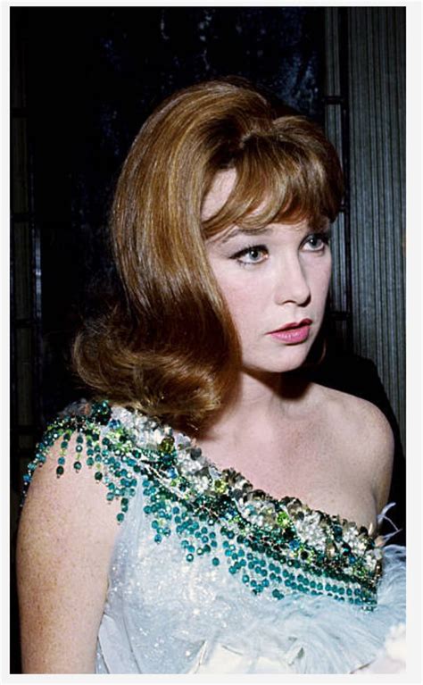 Shirley Maclaine Shirley Maclaine Actresses Old Hollywood Actresses