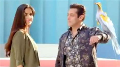 Salman Khan And Katrina Kaif Sizzling Chemistry In Splash Advertisment Video Out Video Dailymotion