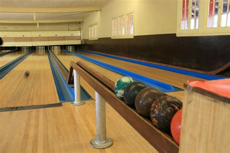 3 Best Places For Candlepin Bowling In Usa Icy Tales