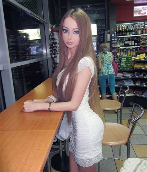 Valeria Lukyanova Russian Barbie Doll Barbie Girl Human Barbie Doll