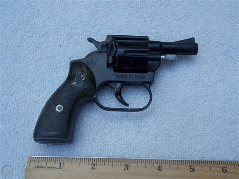 Rts Italy Mod 1966 22 Cal Starter Gun Revolver 1867483886