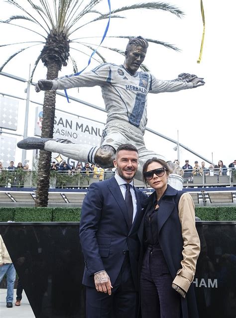 David Beckhams Statue Unveiled In Los Angeles ~ Gossip Hill Blog