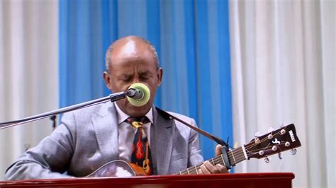 መጋቢ ተስፋዬ ጋቢሶ ~የአዲስ ኪዳን በግ ~pastor Tesfaye Gabbiso Worship 2020 Youtube