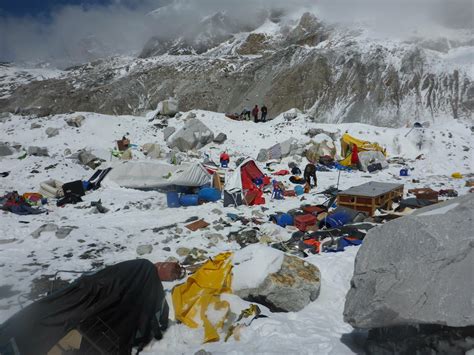 Mount Everest 2015 Earthquake What Really Happened Alex Staniforth