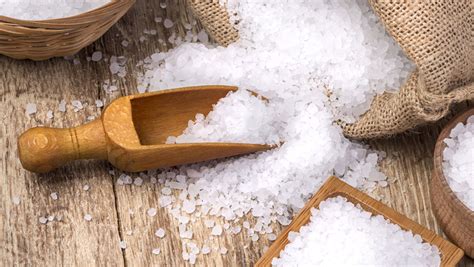 Μπορεί το αλάτι να επηρεάσει το σωματικό μας βάρος Γόβα Στιλέτο