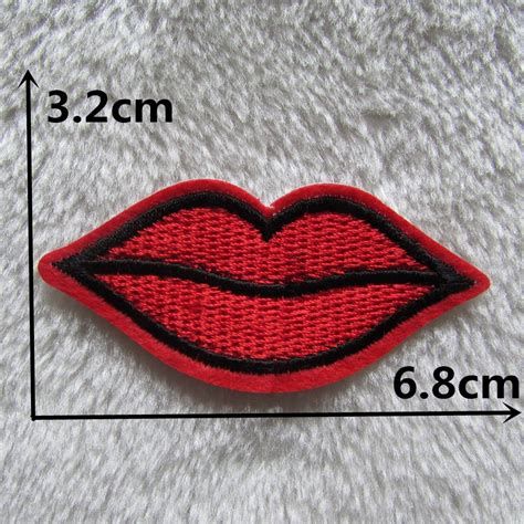 1pcs Sexy Kissing Patch Clothing Accessories Red Lip Embroidery