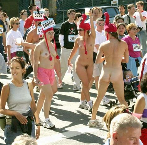 full frontal at bay to breakers 2004 35 pics xhamster