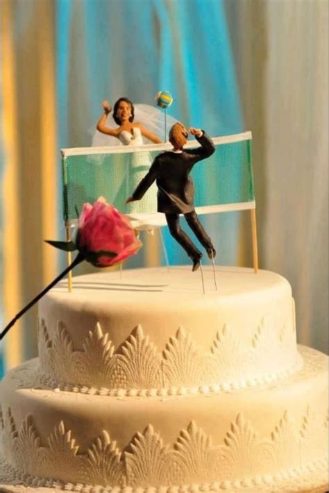 50 Funniest Wedding Cake Toppers That Ll Make You Smile [pictures]