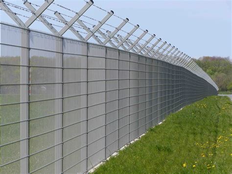 358 anti climb fence features: TE-FENCE ǀ High Security Fences ǀ Anti Climbing Fence ǀ