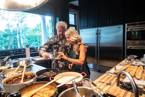 Guy Fieri Takes Over A Houston Kitchen To Cook The Six Million Dollar Man An Unforgettable