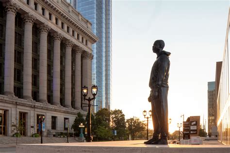 Sculpture Milwaukee | Exhibitions