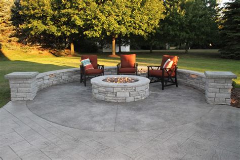 Traditional Patio With Fire Pit The Dream Beyond Projects Repp