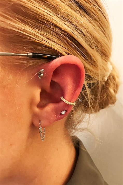 I Tried The Curated Ear Trend And It Made Me Fall In Love With All My Old