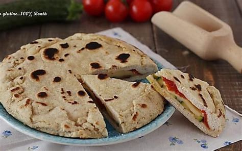 Insieme a crema inglese, panna montata e crema alla nocciola, la crema chantilly è una delle ricette alla base della pasticceria, adatta per farcire torte da servire a colazione e merenda o realizzare degli sfiziosi dolci al cucchiaio da portare a tavola in porzioni singole. Crema chantilly al limone senza lattosio e glutine | Idee ...