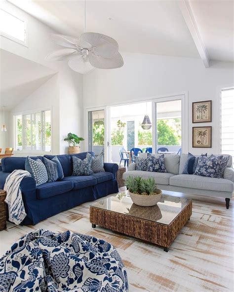 20 Elegant Coastal Themes For Your Living Room Design Coastal Living