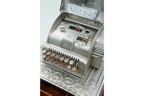 Maybe you would like to learn more about one of these? Sold: Cash Register - c1905 National Cash Register - Serial No #486123 Auctions - Lot 35 - Shannons