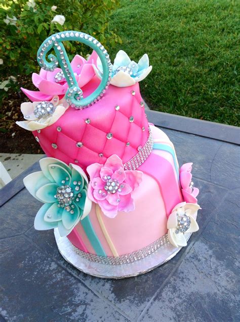 Delicious Homemade Beautiful Birthday Cake With Bling Beautiful Birthday Cakes Cool Birthday