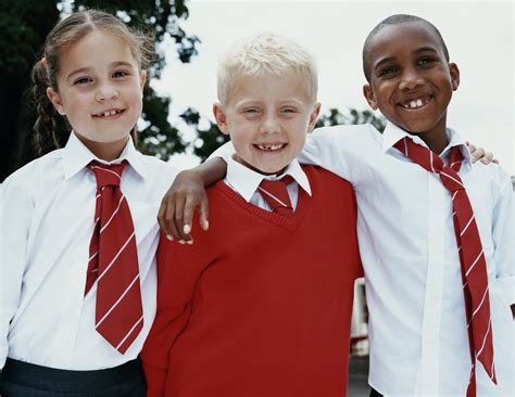 Benefits Of Wearing School Uniforms School Uniforms The Pros And