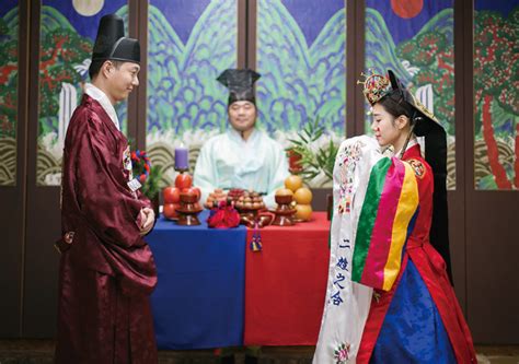 Traditional Wedding Experience And Snapshot In Insadong Koreatraveleasy