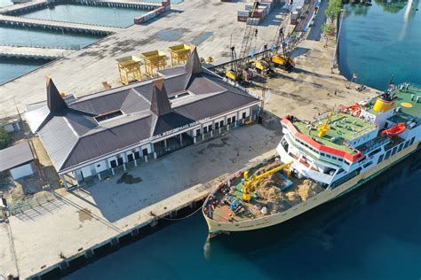 Atasi Pertumbuhan Penumpang, Pelindo Resmikan Pelabuhan Waingapu di