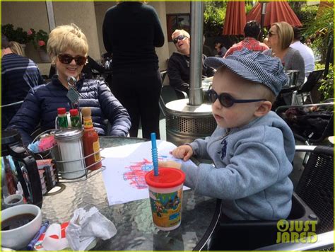 Chris Pratt Anna Faris Share Cute New Photos Of Son Jack Photo