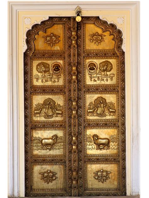 Anuroopas Jaipur Travel Blog The Jaipur City Palace Royal Doors