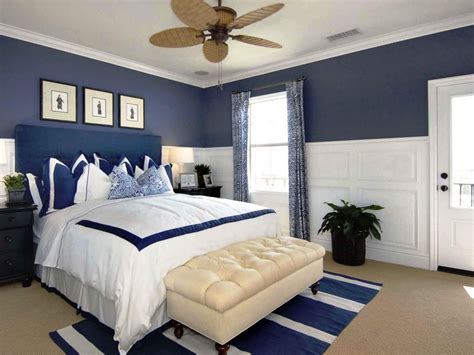 Furniture Guide Design From The Early 2000s White Bedroom Design Bedroom Colors Blue Bedroom