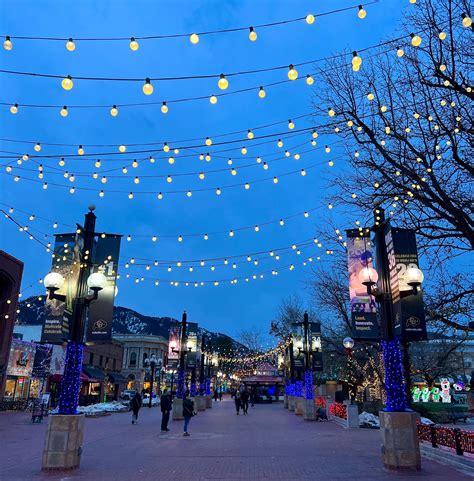 Three Tips For Holiday Shopping In Downtown Boulder