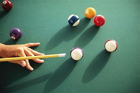 Play matches to increase your ranking and get access to more exclusive match locations, where you play against only the best pool players. Choosing A Smart Pool Cue