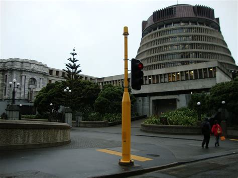 Jul 02, 2021 · jll is the top choice across nz for commercial property for sale or lease. rena y lila en new zealand: Wellington, la capital de ...
