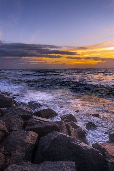 Wallpaper Sea Rocks Dusk Sunset 1920x1200 Hd Picture Image
