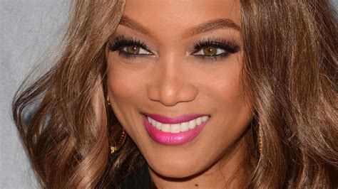 Tyra Banks Says Goodbye To Her Dwts Host Gig And No One Is Torn Up About It