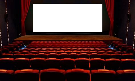 5 Things Movie Theaters Can Do To Win Audiences Back In 2018 Movie
