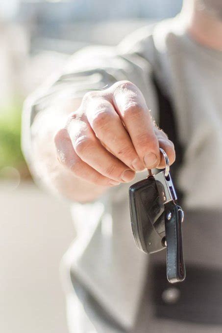 Our local car lockout services. Locksmiths Near Me | 24 Hour Emergency Local Locksmiths ...