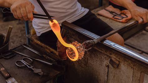On Murano Making Glass For More Than 700 Years The New York Times