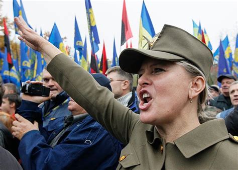 В Украине резко выросло число фанатов ОУН УПА Korrespondent net