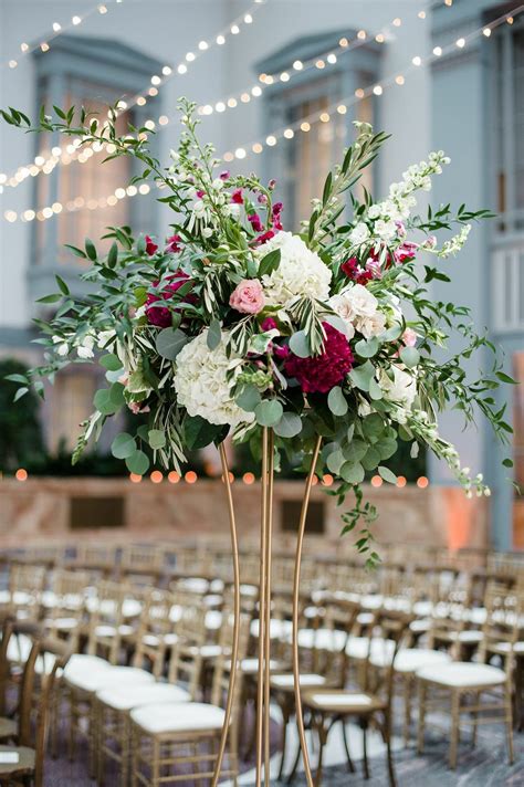 Classic Aisle Decoration With Hydrangeas And Leaves