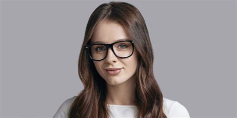 Geek Eyeglasses Not Nerdy But A Revived Fashion Statement