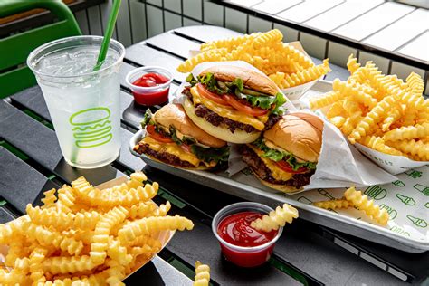 Shake Shack To Open At Derby Street Shops On Friday October 28 2022