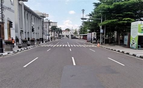 Cawangan jalanraya, jabatan kerja raya sabah bertanggungjawab terhadap semuapembangunan jalan negeri dan luar bandar didalam negeri sabah. Jalan Raya Kota Bandung Dibuka Mulai Nanti Malam - Nusa Daily