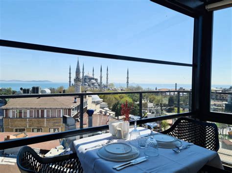 Rooftop Restaurants Met Uitzicht In Istanbul De Hoogtepunten