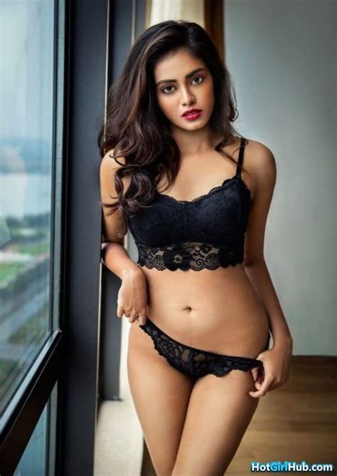 Sexy Indian Girls In Lingerie 13 Photos