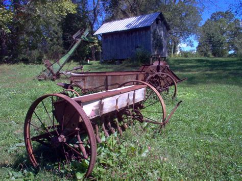 Maybe Some Wheels In The Set Would Be Cool Farm Equipment Old Farm