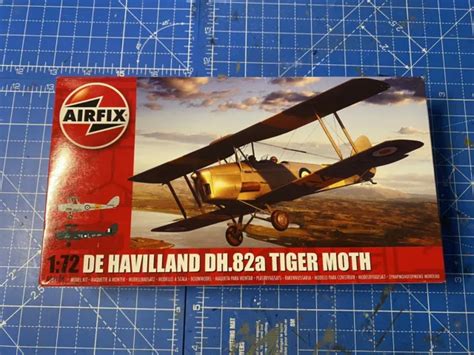 AIRFIX A02106 DE Havilland DH 82a Tiger Moth 1 72 Scale Plastic Kit