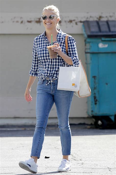 Reese Witherspoon White Sneakers Vlr Eng Br