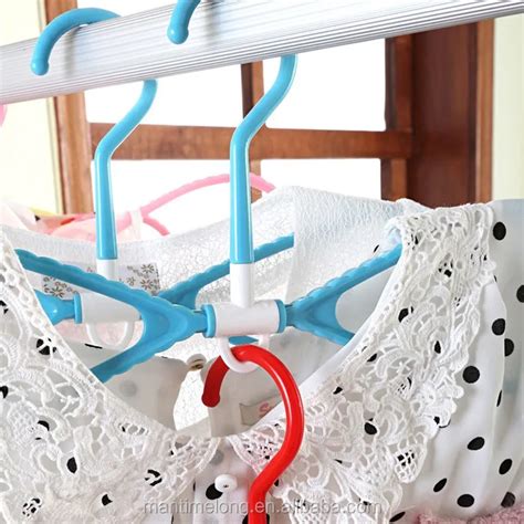 8 Shaped Garment Support Wet And Dry Slip Hangers Plastic Clothes