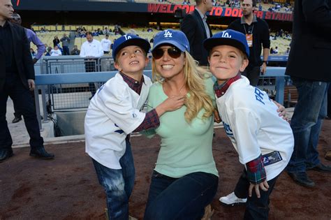 Britney previously lost custody of the two boys in 2007. Britney Spears' Birthday Party for Her Sons Will Make Your ...