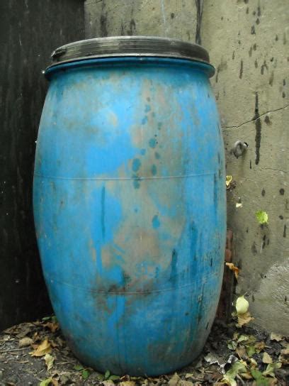 Free Picture Old Plastic Barrel