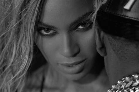 Beyonce New Album Released On Itunes Surprises Fans Mirror Online